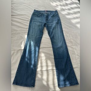 Vintage 7 for all man kind jeans. Size 27. Great condition.